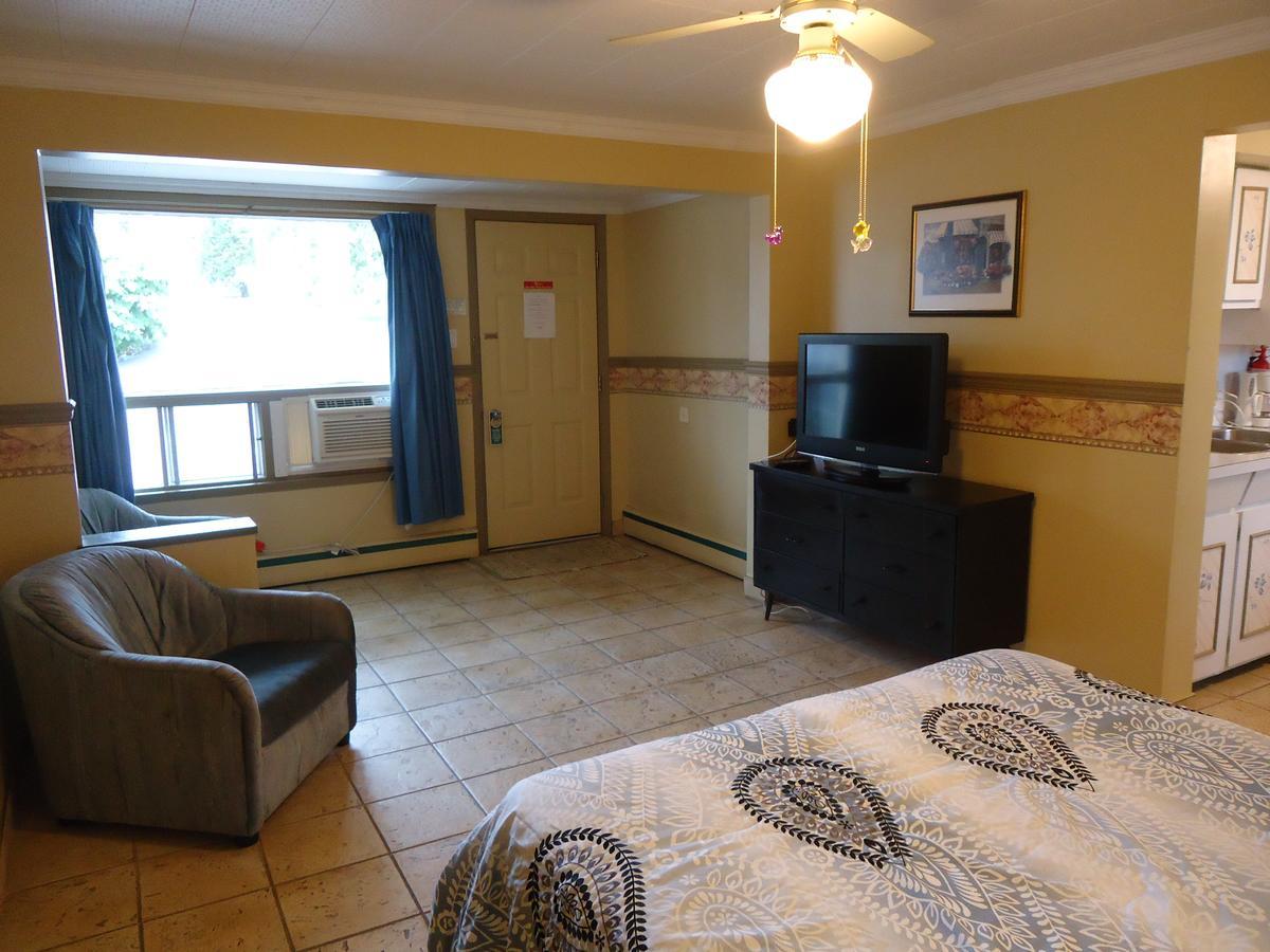 Motel Cote Riviere-du-Loup Bagian luar foto