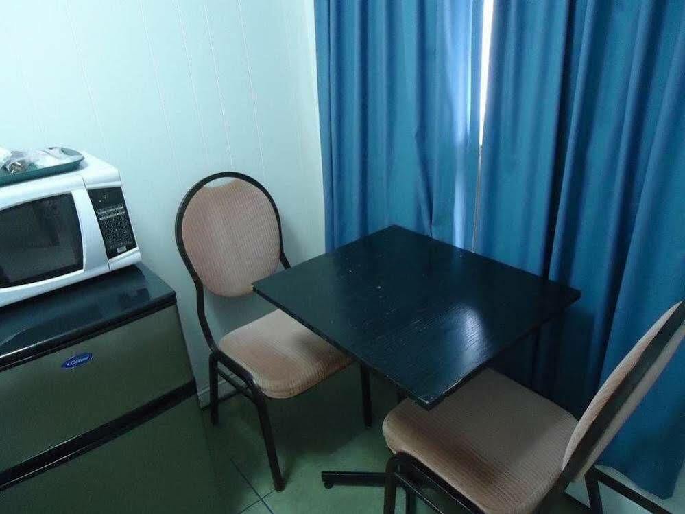 Motel Cote Riviere-du-Loup Bagian luar foto